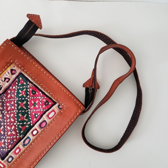 NWT genuine leather handmade embroidered bag - Picture 3 of 12